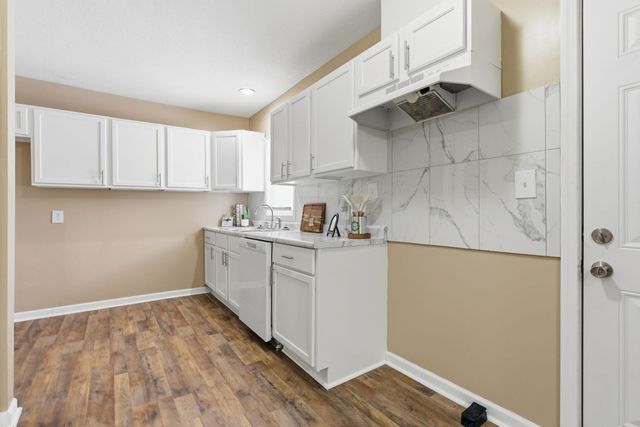 1340 N Yale Ave, Wichita, KS 67208