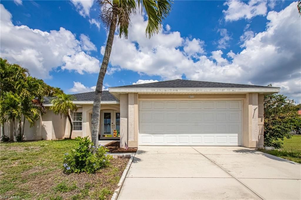 Image 1 of property listing at 5333 SW 16th PL, Cape Coral, FL 33914