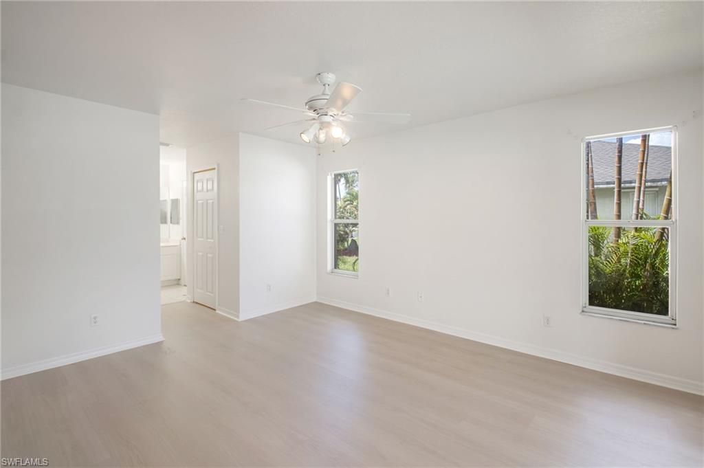 Image 20 of property listing at 5333 SW 16th PL, Cape Coral, FL 33914