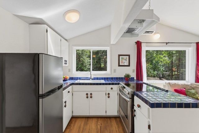 4399 Glenwood Drive, Scotts Valley, CA 95066