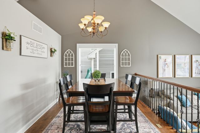 1131 Jeanne Court, Crown Point, IN 46307