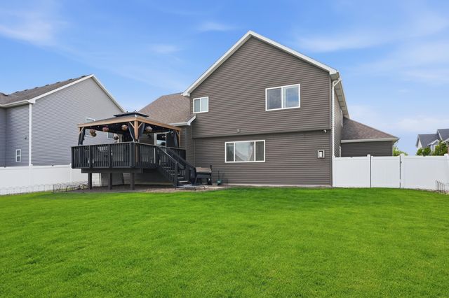 1131 Jeanne Court, Crown Point, IN 46307