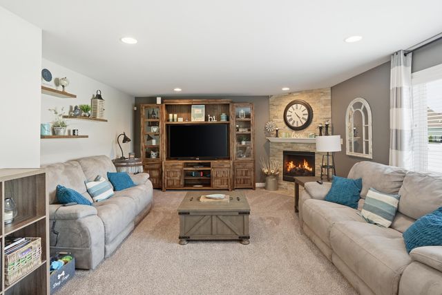 1131 Jeanne Court, Crown Point, IN 46307