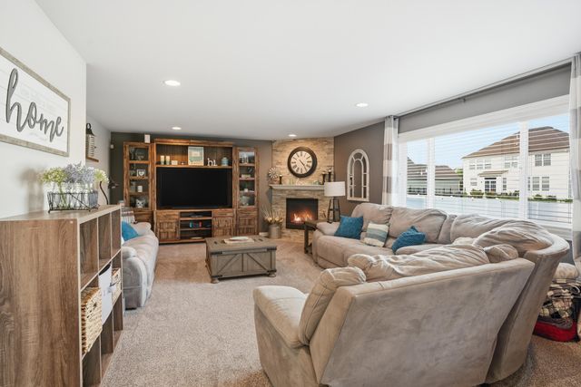 1131 Jeanne Court, Crown Point, IN 46307