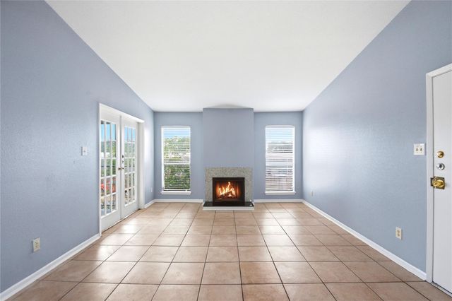 8918 Bissonnet Street 112, Houston, TX 77074