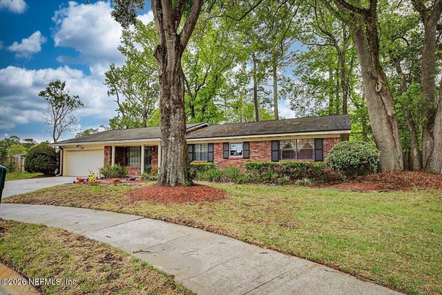 5148 BROMPTON Court, Jacksonville, FL 32217