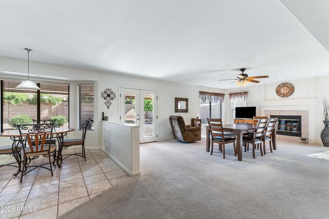 1711 E RUNION Drive, Phoenix, AZ 85024