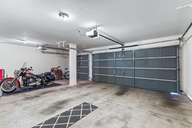 1711 E RUNION Drive, Phoenix, AZ 85024