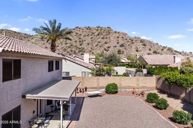 1711 E RUNION Drive, Phoenix, AZ 85024