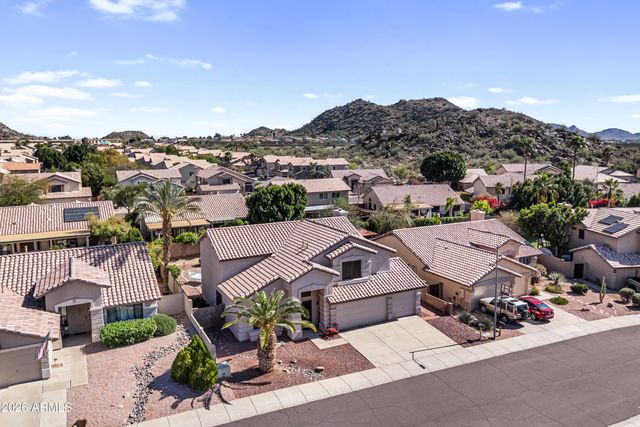 1711 E RUNION Drive, Phoenix, AZ 85024