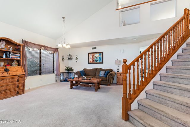 1711 E RUNION Drive, Phoenix, AZ 85024