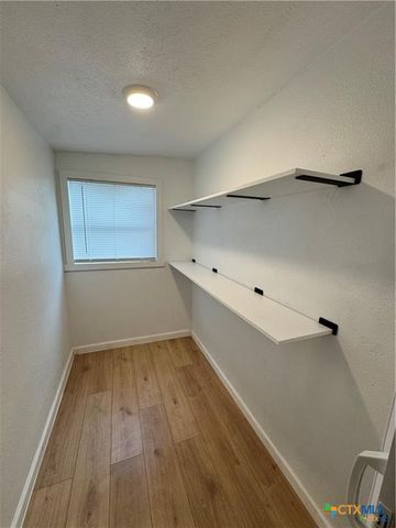 1209 Raymond Street, Seguin, TX 78155