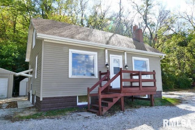 700 N MAIN Street, East Peoria, IL 61611