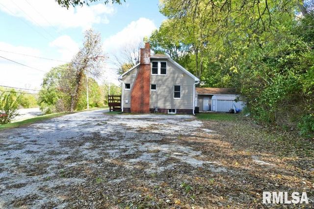 700 N MAIN Street, East Peoria, IL 61611