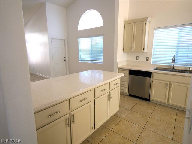 5525 Desert Valley Drive, Las Vegas, NV 89149