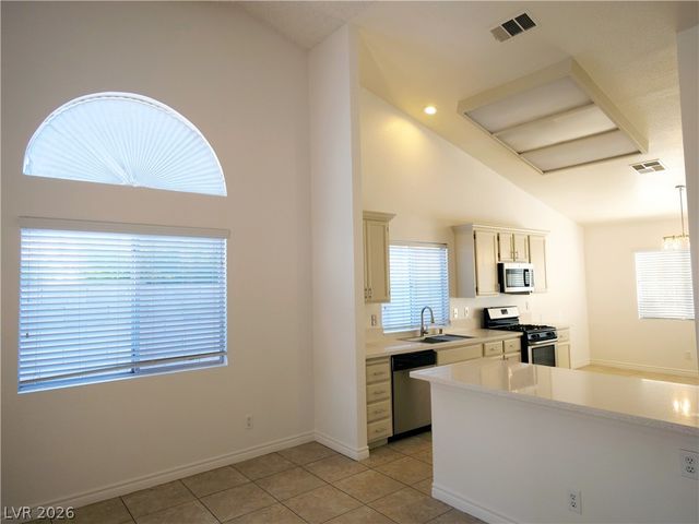 5525 Desert Valley Drive, Las Vegas, NV 89149