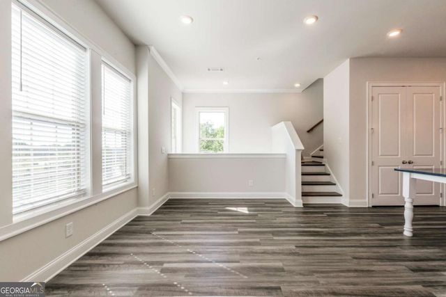 1662 Mountain Top Lane, Smyrna, GA 30082