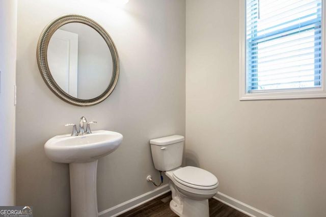 1662 Mountain Top Lane, Smyrna, GA 30082