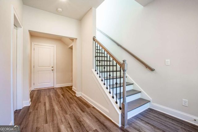 1662 Mountain Top Lane, Smyrna, GA 30082