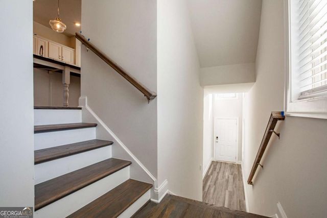 1662 Mountain Top Lane, Smyrna, GA 30082
