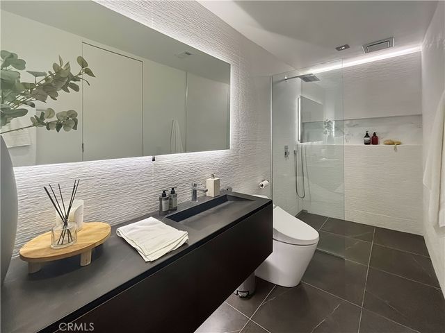 9844 Wanda Park, Beverly Hills, CA 90210