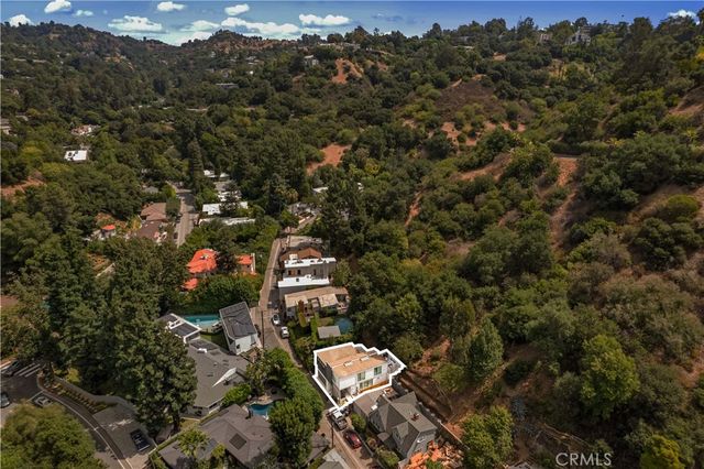 9844 Wanda Park, Beverly Hills, CA 90210