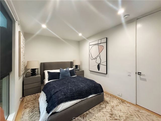 9844 Wanda Park, Beverly Hills, CA 90210
