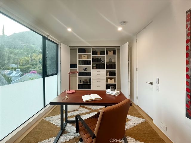 9844 Wanda Park, Beverly Hills, CA 90210