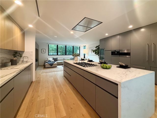 9844 Wanda Park, Beverly Hills, CA 90210