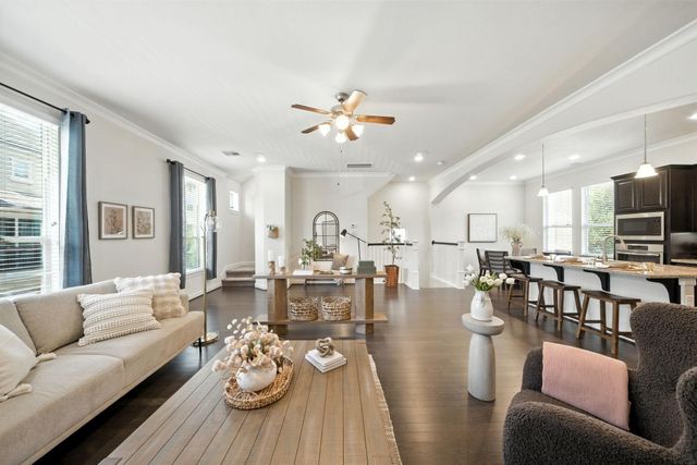 9910 Spring Shadows Park Circle, Houston, TX 77080