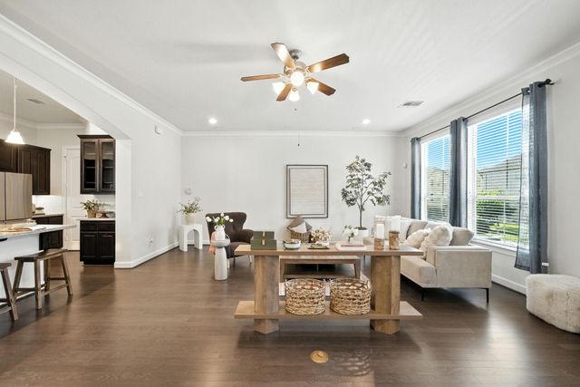 9910 Spring Shadows Park Circle, Houston, TX 77080