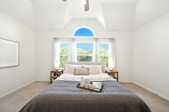 9910 Spring Shadows Park Circle, Houston, TX 77080