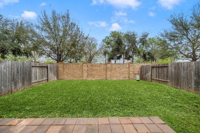 9910 Spring Shadows Park Circle, Houston, TX 77080