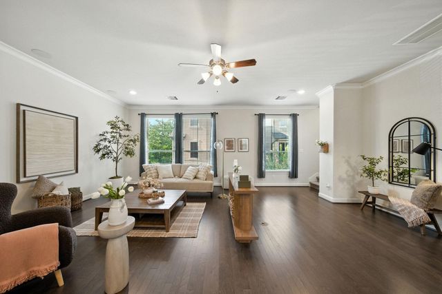 9910 Spring Shadows Park Circle, Houston, TX 77080