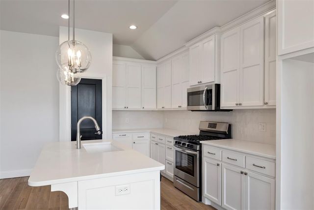 12724 NW 2nd Terrace, Yukon, OK 73099