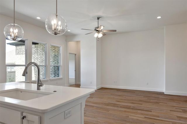 12724 NW 2nd Terrace, Yukon, OK 73099