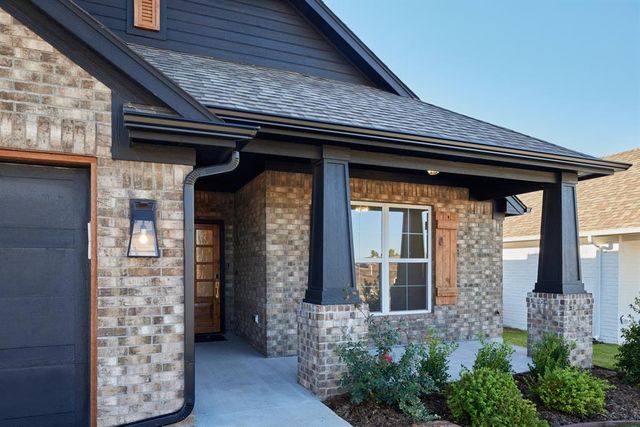 12724 NW 2nd Terrace, Yukon, OK 73099