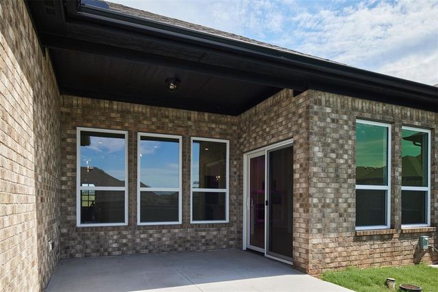 12724 NW 2nd Terrace, Yukon, OK 73099