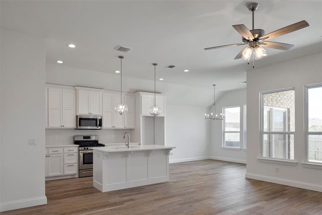 12724 NW 2nd Terrace, Yukon, OK 73099