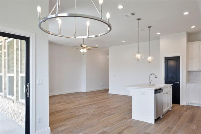 12724 NW 2nd Terrace, Yukon, OK 73099