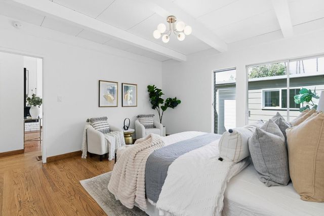 3909 Middlefield Road F, Palo Alto, CA 94303