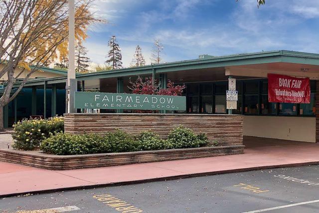 3909 Middlefield Road F, Palo Alto, CA 94303