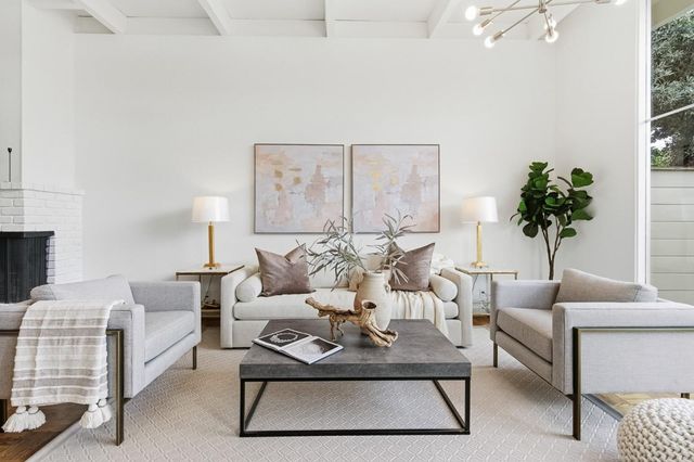 3909 Middlefield Road F, Palo Alto, CA 94303