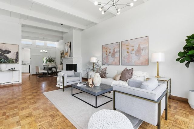 3909 Middlefield Road F, Palo Alto, CA 94303