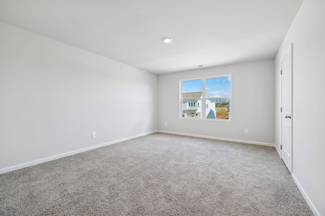 1025 Linn Cove Ct, Gallatin, TN 37066