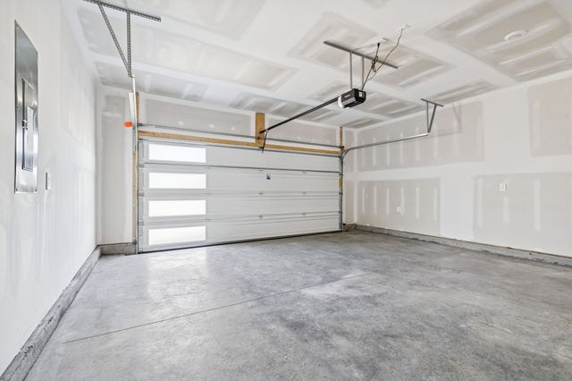 1025 Linn Cove Ct, Gallatin, TN 37066