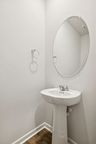 1025 Linn Cove Ct, Gallatin, TN 37066