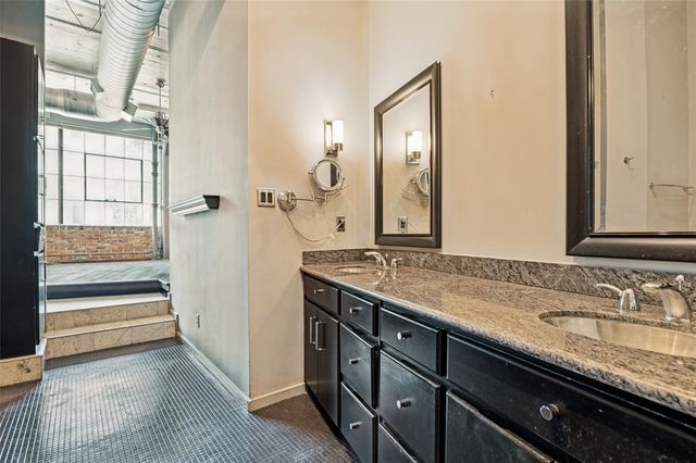 2220 Canton Street 101, Dallas, TX 75201
