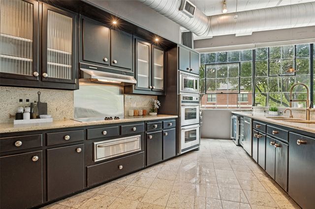 2220 Canton Street 101, Dallas, TX 75201