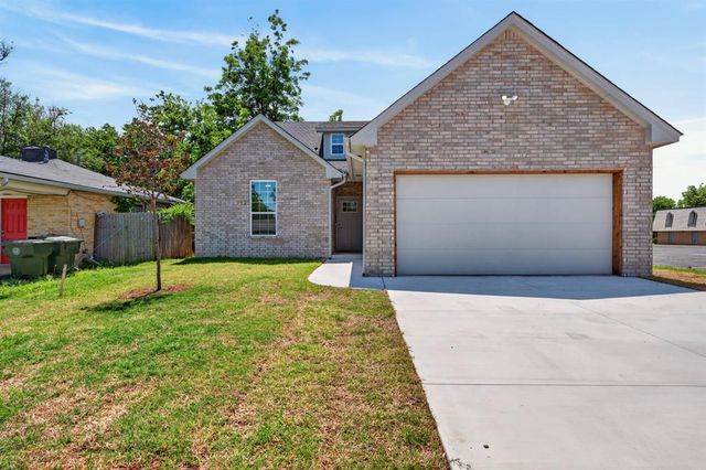512 E Ercoupe Drive, Midwest City, OK 73110